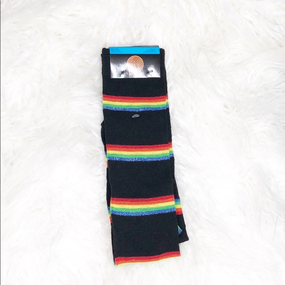 Men’s rainbow crew socks NWT